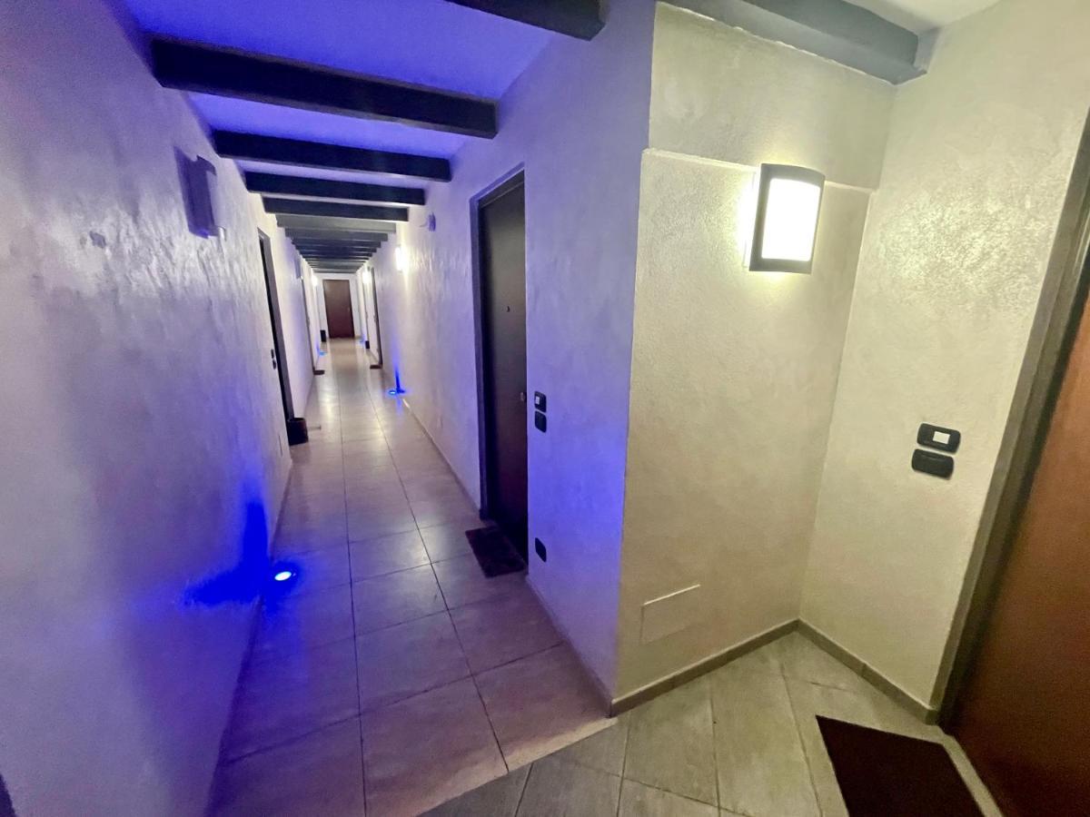 100 Torri Apartment Alba  Extérieur photo